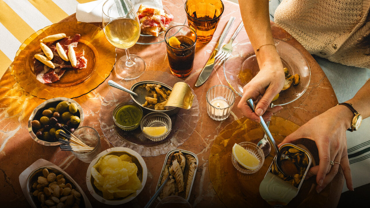 Six Charming Spots to Toast the Season